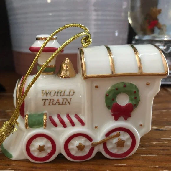 Lenox Christmas Ornament 2018 My Special Holiday Train - Picture 1 of 4